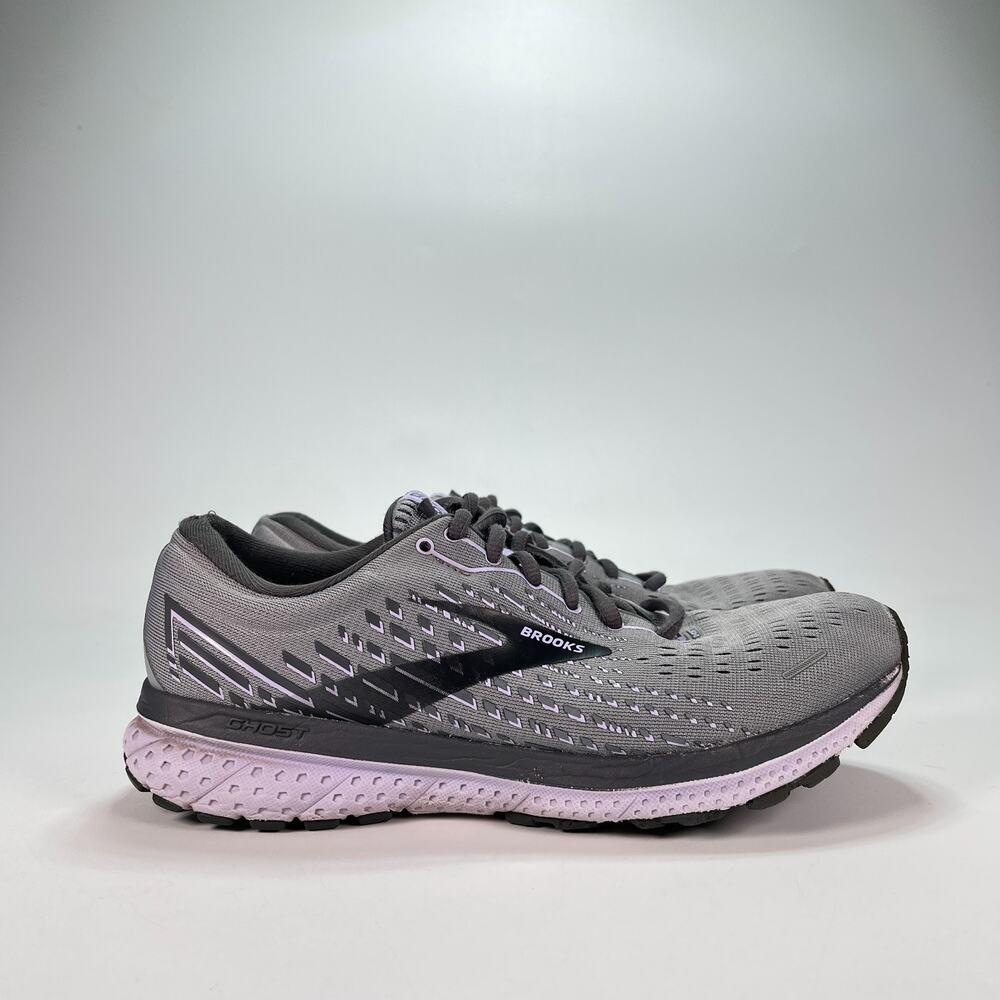 Brooks Ghost 13 Primer Grey Athletic Road Running Shoes 1203381B084 Women's Sz 9
